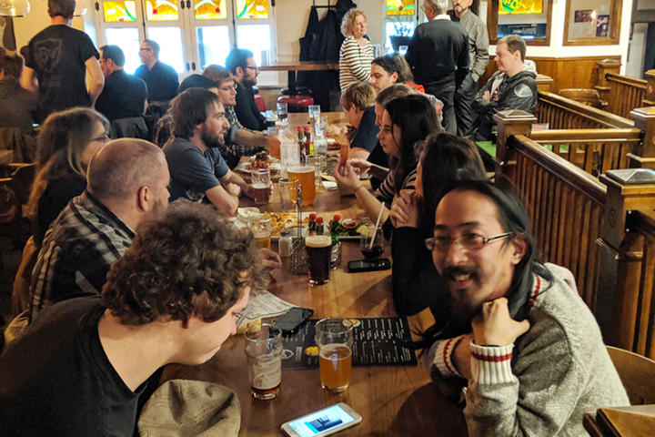 5 à 7 pour célébrer l'arrivée de nouveaux collègues